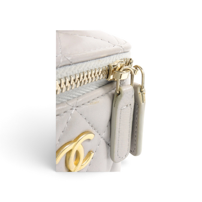 Chanel Mini Vanity Cuir d’agneau Gris claire — vue 10