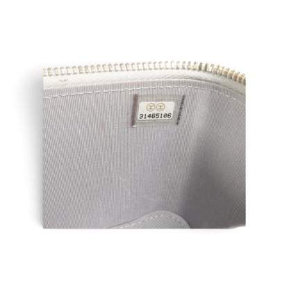 Chanel Mini Vanity Cuir d’agneau Gris claire — vue 18