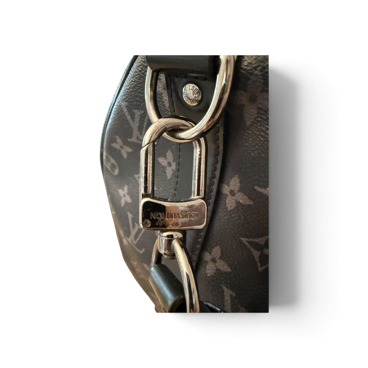 Louis Vuitton Keepall 45 Bandoulière Monogram Eclipse Noir — vue 8