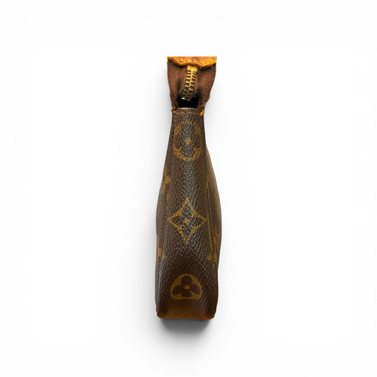 Louis Vuitton Pochette accessoire Monogram